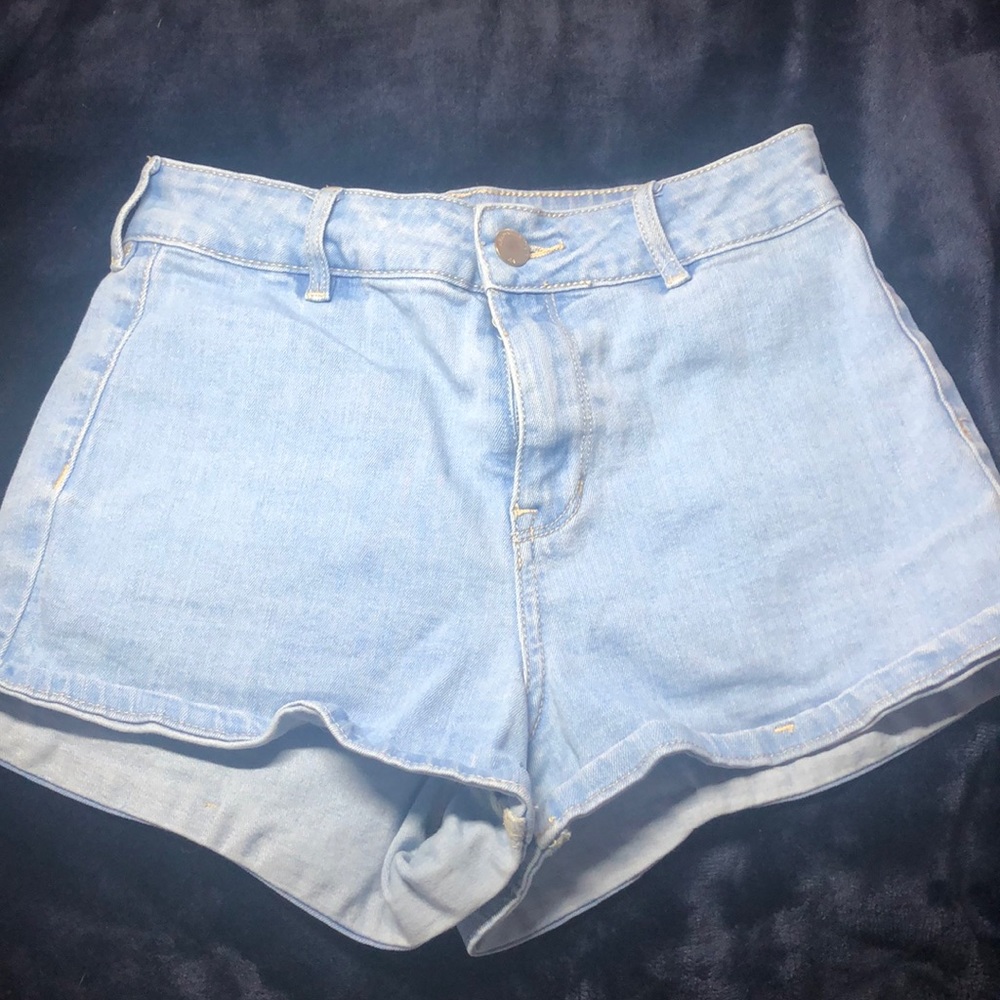 Kendall and Kylie high waisted shorts
